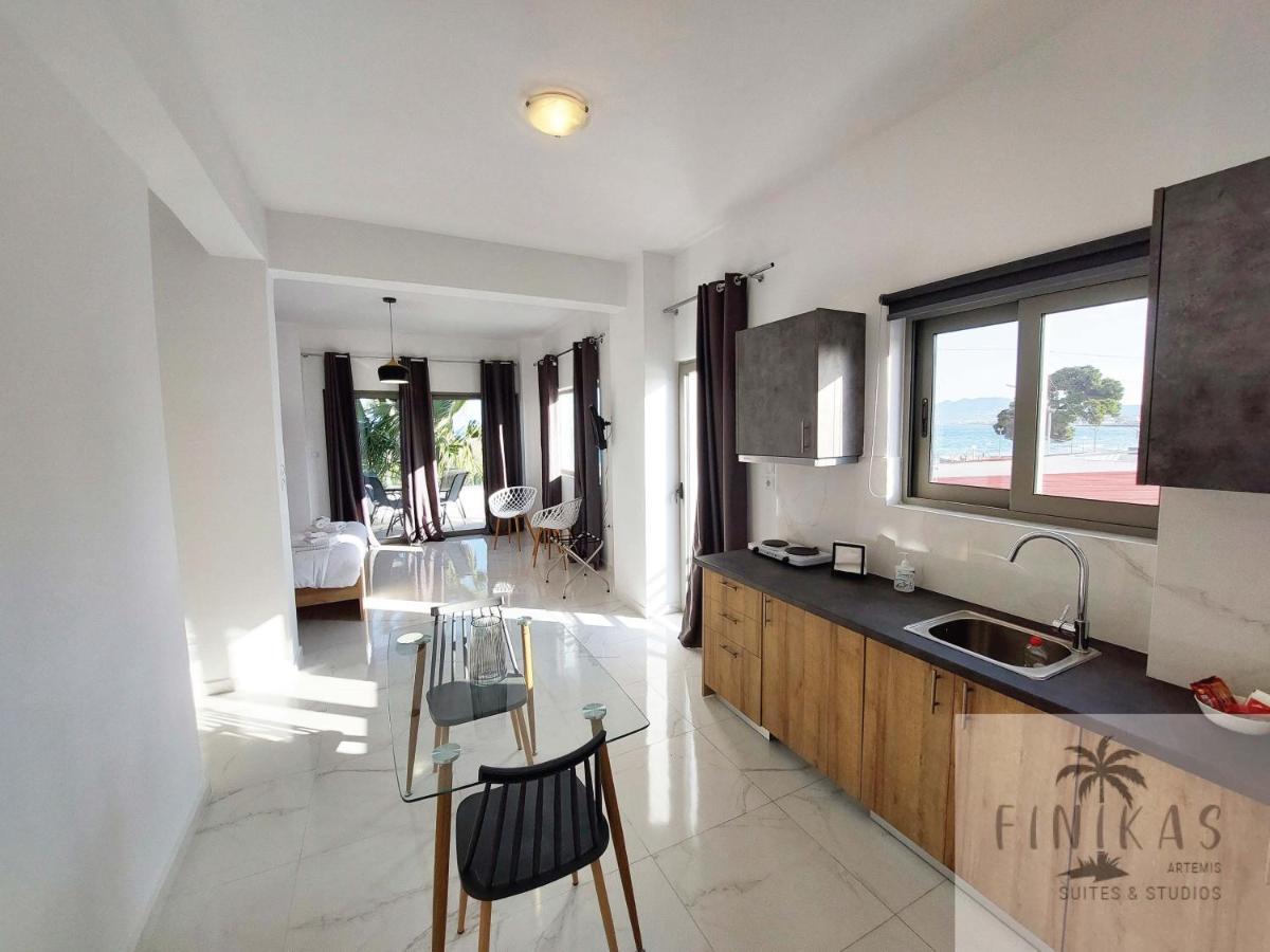 ארטמידה Finikas Suites & Apartments 10Min From Athens Airport מראה חיצוני תמונה