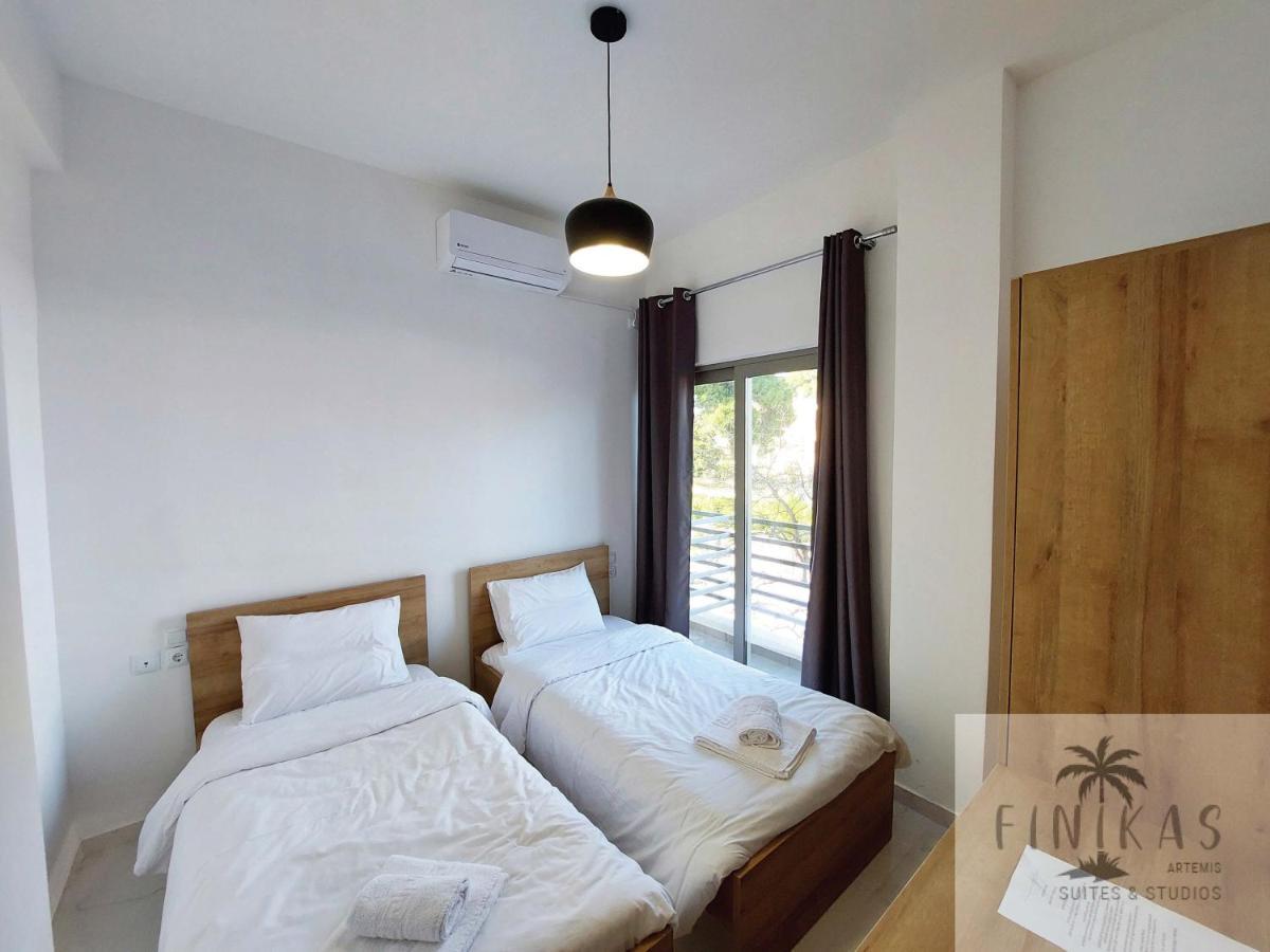 ארטמידה Finikas Suites & Apartments 10Min From Athens Airport מראה חיצוני תמונה