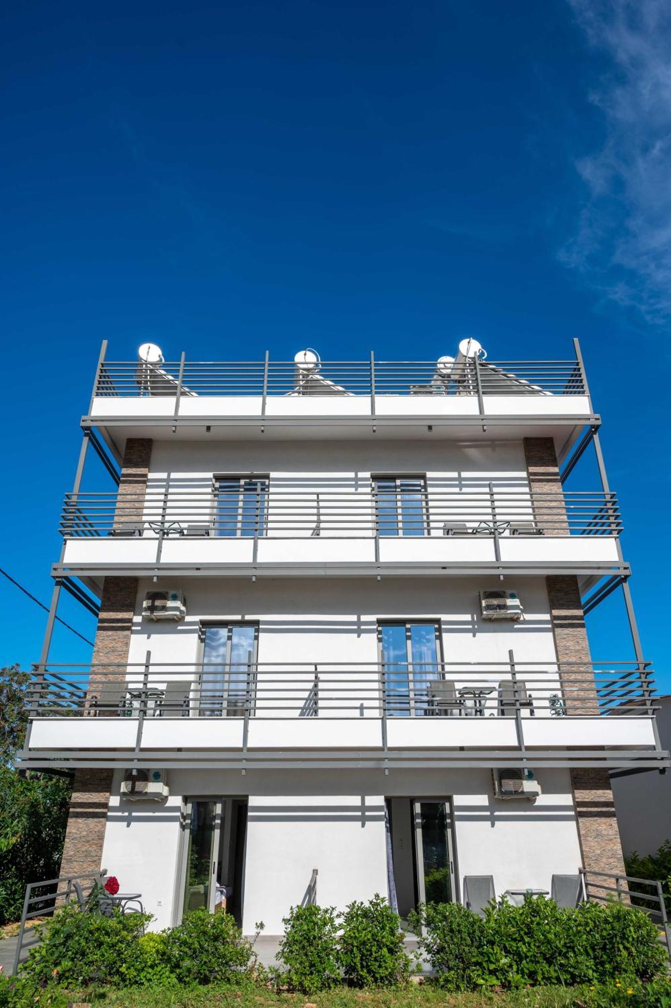 ארטמידה Finikas Suites & Apartments 10Min From Athens Airport מראה חיצוני תמונה