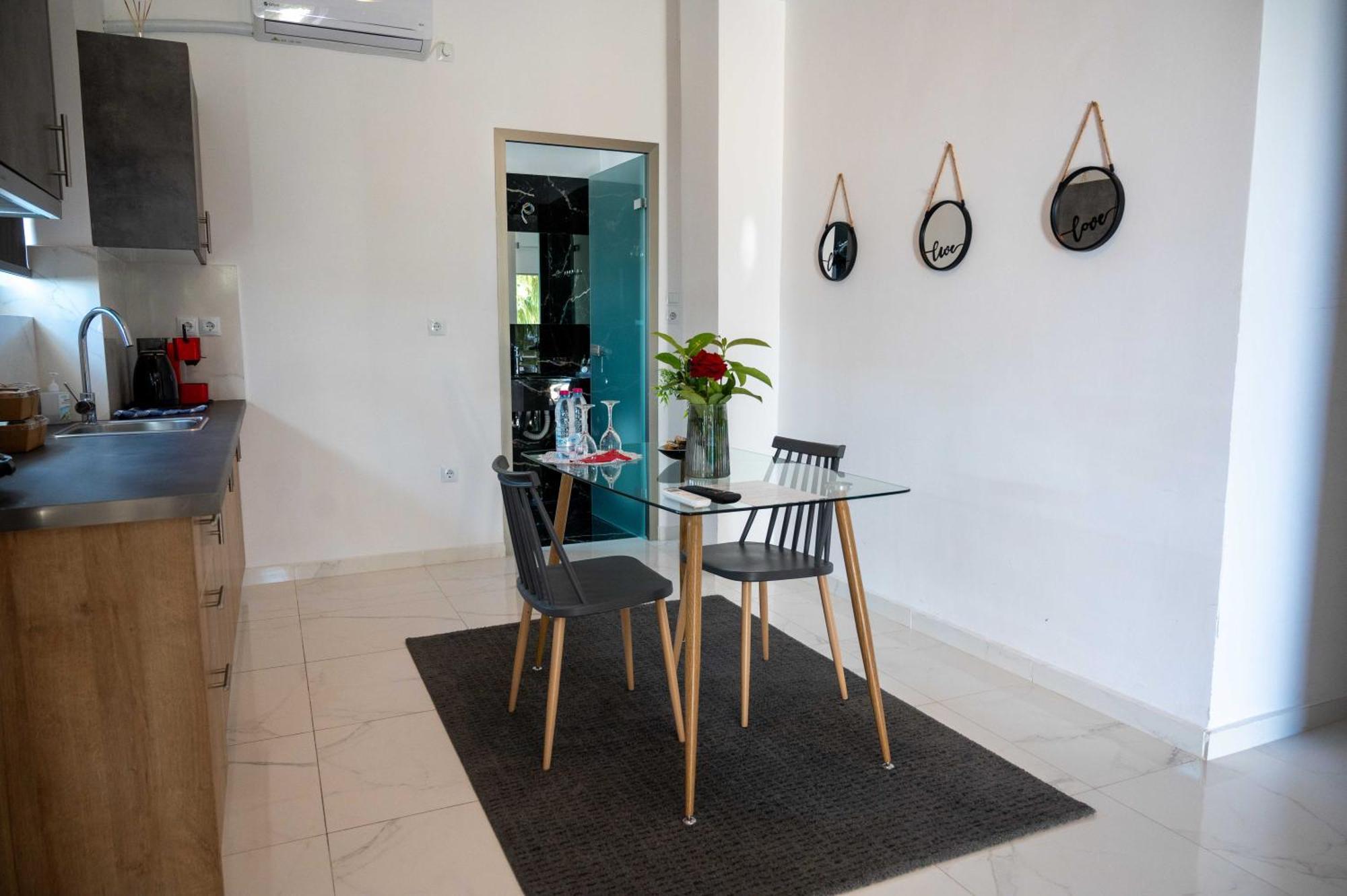 ארטמידה Finikas Suites & Apartments 10Min From Athens Airport מראה חיצוני תמונה