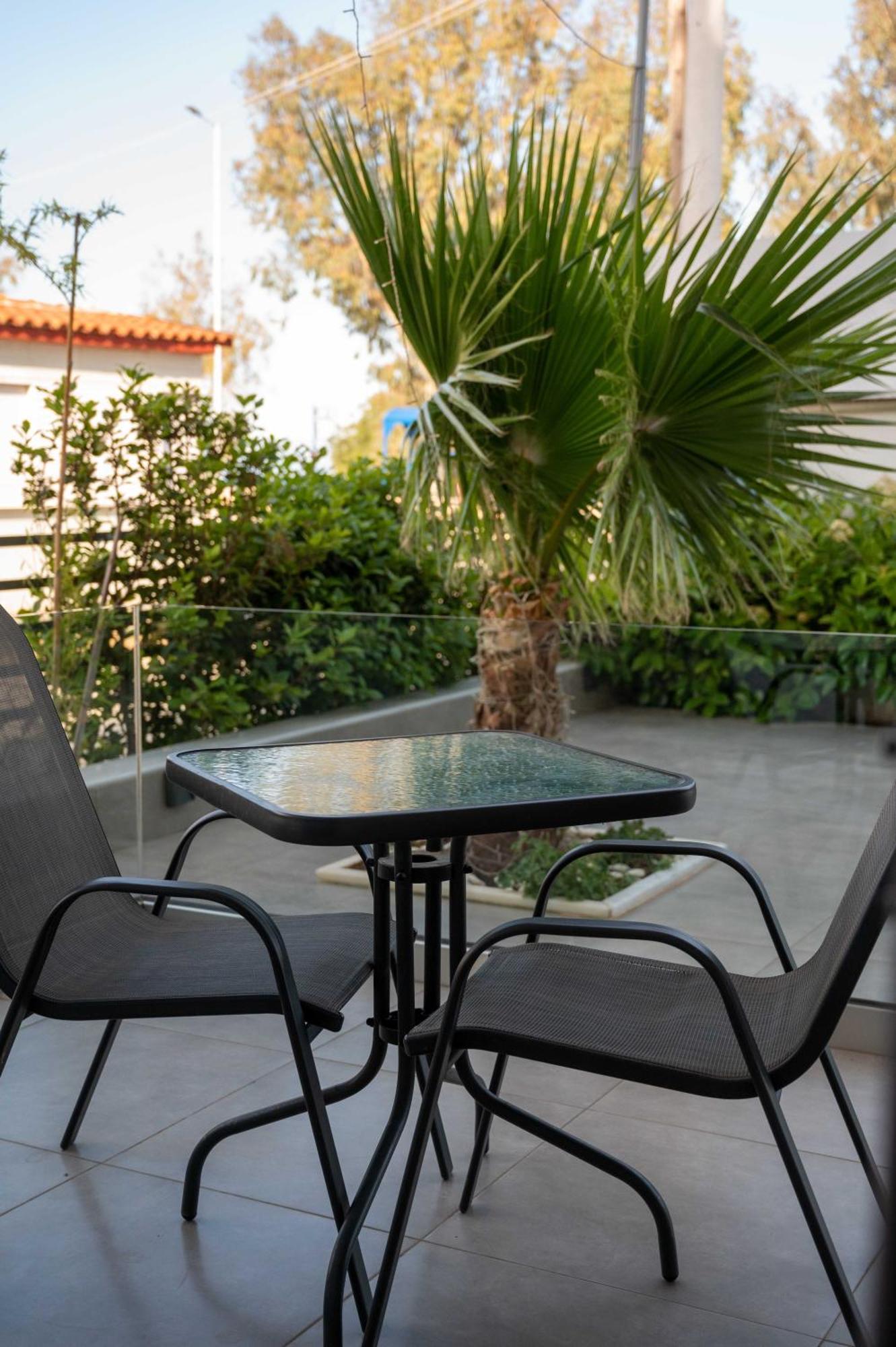 ארטמידה Finikas Suites & Apartments 10Min From Athens Airport מראה חיצוני תמונה